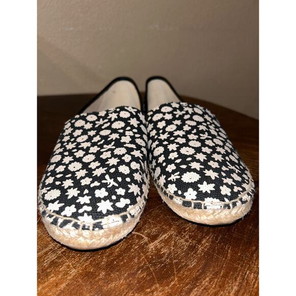 Coach Fairy Grunge Cottagecore Punk Black White Daisies  Floral  Espadrilles  9B - Picture 6 of 11